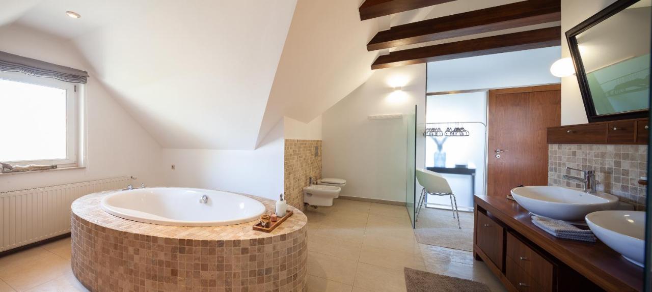 Silver Willow Luxury Apartment Σόπρον Εξωτερικό φωτογραφία